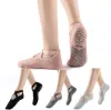 Accueil chaussures femmes Yoga chaussettes Silicone Pilates Barre chaussettes Fitness Sport chaussette sport danse pantoufles avec poignées pour femmes filles