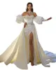Charmante grande taille robes de mariée sirène pour la mariée avec long train demi-manches côté haut fendu chérie appliques dentelle drapée plis robes de mariée sur mesure