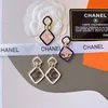 Flerfärgad stämpel Charm Designer örhängen Emalj Vintagee Mode CH örhängen Kärleksdesign för damsmycken 18K guldpläterade bröllopspartillbehör