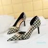 Klänningskor Kvinnor Pumpar PU LÄDER HÖG HÖG HOLL Fashion Office Stiletto Pointy Toe Female Party Shoe Plus Size 43