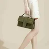 Axelväskor skönhet vintage handväskor kvinnor mocka läder elegant solid hand bär falp fickamamer enkla tygväska handgjorda 230316
