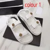 designer shoes beach sandal Thick bottom Sports sandals Trainers fashion Leather Casual woman SHoes velvet Letter Platform lady shoe size 35-41-42 us4-us11 With box