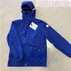 Coupe-vent Veste à capuche pour hommes Vêtements de protection solaire légers Printemps Vestes d'été Manches Bras Nfc Designers Hommes S Vêtements