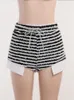 Kvinnors shorts konstiga puss hårig sida delad kort zebra tryck mager spets upp 2023 mode vilda casual streetwear elastic mini botts 230314