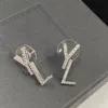 2023 bride designer earring cool womens play stud orecchini femme fashion jewellery letter elegant ice out alloy diamond luxury male earrings rhinestone ZB033 F23