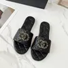 In elkaar grijpende kettingschakel verfraaide dia's slippers Luxe strand sandalen echte lederen schoenen open tenen casual flats voor vrouwen luxe ontwerpers fabrieksschoenen fabriek