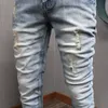 Męskie dżinsy Męskie klasyczne vintage jasnoniebieskie Rapowane dżinsy Mężczyźni moda Koreańska styl haft prosty Slim Fit Denim Pants 230316