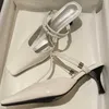 2つのハイヒールのレディースサンダル新しいファッション女性カジュアルアウトドアスライドスリッパ女性のスリッパMule Lady Pumps Shoes 0316