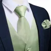 Mäns västar salvia grön solid silkesdräkt väst för män slips handduk manschettknappar bröllopsfest formell smoking manlig blazer waistcoat 230316