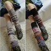 Носки чулочно -носочные зимы над коленом длинное вязаное покрытие вязание крюко