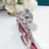 bracelet panthere bracelet breloque pour femme designer diamant émeraude plaqué or 18 carats T0P qualité reproductions officielles luxe style classique cadeau d'anniversaire 008