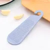 Manual Wheat Straw Ginger Garlic Grater Wasabi Grinding Plate Garlic Presses Tools Kitchen Gadgets Accessories Food