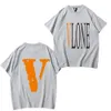 2024 VLONE i più nuovi designer delle donne degli uomini magliette T-shirt allentate marchi di moda top uomo casual Vlones camicia Luxurys abbigliamento polo pantaloncini vestiti a maniche in vendita