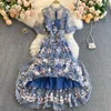 カジュアルドレス春の夏の滑走路の花刺繍ドレスレディースフレアスリーブスタンドフローラルブルーホロー刺繍長いメッシュドレスW0315