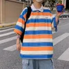 Polo da uomo Polo a righe Maglietta maschile Harajuku Maglietta oversize da ragazzo High Street Hip Hop Maglietta ampia a maniche corte gotica Maglietta cool giapponese 230316