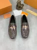 Mocasines skor AA Vår Höst Herr Äkta Läder Herr Loafers Skor Lyx Designer Casual Lofer Svart gyllene Storlek 38-45