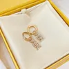 Classic Designer Stud Earrings Pearl F For Women Earring Luxurys Designers Heart Gold Hoop Letter Stud Earrings Jewelry