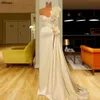 Elegante Ivoy Satinscheide Brautkleider Modeest Rüschen Perlen eine Schulter einfache Boho -Brautkleider mit sexy hohen Speed ​​-Empfangs -Kleid CL2019