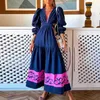 Casual jurken mode lantaarn lange mouw boho feest lange jurk retro gedrukte geplooide jurken vrouwen diep v nek holle taille a-line jurk w0315