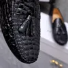 2023 hommes chaussures habillées mode affaires décontracté concepteur mocassins hommes classique sans lacet mariage travail appartements taille 38-44