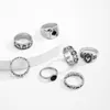 Кластерные кольца Гот ретро -ретро -серебряный цвет сплав сплав геометрический набор мужского кольца украшения сердца 2023