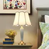 Table Lamps OURFENG Bedside Lamp Luxury LED Jingde Ceramic Copper Desk Light Home Decorative Living Room Office Bed Study