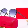 Designer röda solglasögon för kvinnor man solglasögon mode klassisk kantlös guldmetall ram vagn glasöglasser goggle utomhus strand flera stilar med originallåda