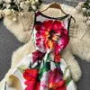 Robes décontractées Chic Robe de plage d'été pour femme Streetwear Femme Vêtements A-LINE Impression florale O-cou sans manches Empire Robes Dropshipping W0315