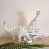 Lampy stołowe Lampa żywiczna dinozaur do sypialni LED Cartoon Night Light Animal Ochrona Oczy Zakład Kawaii Dekoracja Mesa luz