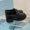 Boots designer lefu skor formella skor panda triangel svart vit färg matchande färsk look shows size 35-40