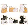 Брохи для женщин Мужчина Мультфильм белый цвет кошка с украшениями моды рыбного животного для рубашки для рубашки ювелирные изделия металлические пакеты броши и булавки для продажи