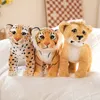 Cerca de 25 cm da vida real Lion Tiger Leopard Peluche Toys Lovely Wild Animal