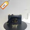 Luxurys Woman's Brand Designer väskor handväska axel crossbody påse tote väska ny mångsidig avancerad textur skarv färg mor messenger paket fabriksförsäljning