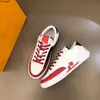 Rivoli Baskets High Top Chaussures Luxurys Designers Sneaker LUXEMBOURG Lace Up Vintage Casual Chaussures Chaussures Calfskin TATTOO Trainer mkjkl rh4000004