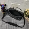 ファッションデザイナーの女性ハンドバッグショルダーバッグLuxurys Lady Crossbody High Quality Classic Flowers Leather Messenger TotesダブルジップポシェットプロクスM57287