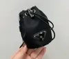 미니 양동이 가방 탑 럭셔리 디자이너 Crossbody 어깨 가방 핸드백 여성 패션 가죽 핸드백 핸드백 도매 이동식 어깨 끈