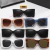 2023 Designer Lunettes de soleil Fashion Eyewear for Woman Fashion Lunes Fashion Eyear's Cat's Eye Sunglasses Rectangle Big Full Frame Lettre pour homme