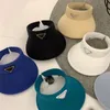 Tasarımcı Kadın Vizör Şapkalar Erkek Beyzbol Kapağı Kadınlar için Sıradan Sport Sunhat Moda Bayanlar Casquette Takılı Kova Mektubu P Hats Beanie Caps