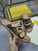Damtofflor Damtofflor Sommar Sexiga sandaler Lyxdesigner för män äkta läder Sandaler med tjock sula Platta skor Mode Prestige Skor Dam Strand med låda