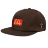 Trat Mc Casquette Designer Letter Broderad Fashion Street Baseball Hat Platt Casual Cap för män kvinnor