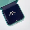 Luksusowy pierścionek Schlumberger Marka projektant S925 Srebrny Krzyż Full Crystal Finger Cluster for Women Fashion Jewelry 8809