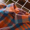 Camisas infantis meninos camisa xadrez camisa de camisa de algodão quente camisa de criança grossa para roupas de menino roupas de tamanho grande inverno primavera no outono roupas 230317