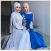 Etniska kläder Abaya broderade muslimska långa klänningar Kvinnor Pärlor Kaftan Abayas Robe Femme Musulmane Dubai Hijab Vestido Islamiska Abayat 230317