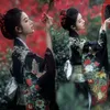 エスニック服伝統的な女性ゆきつさん着物エレガントな芸者コスプレ衣装プリントフラワーヴィンテージステージショーローブガウン日本の着物