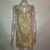 カジュアルドレス高級ダイヤモンドバックレスナイトクラブセクシーなドレスホルターキラキラ光るラインストーンバースデーパーティー女性フェスティバルの衣装