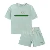 Kinderkleding Sets Jongens Meisjes Trainingspakken Pak Letters Print 2 stks Ontwerper T-shirt korte broek Past Kinderen Casual Sport Kleding 90-160 2 Stijlen