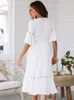 Robes décontractées été blanc longue robe femmes Boho évider Patchwork robe à manches courtes col en V robe ample mode décontracté élégant femme robe 230316