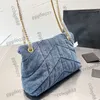 Französischer Damen-Denim Lila Peffer Gesteppte Taschen Vinatge Chevron-Linie Weiche Wolke Designer-Geldbörse Goldmetallkette Crossbody-Schulter Luxus-Jumbo-Handtaschen 30X19CM