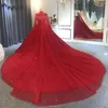 Princesse de luxe rouge arabe robes de mariée A-ligne avec longue cape cristal perlé corset à lacets chapelle train robe de mariée robe de mariée