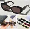 Designer Womens Sexy Oval Frame Cool Lunettes de soleil PR 26 Luxury Sunshade Retro cats eye Small Frame personnalité de fête en plein air Logo sur la jambe avec boîte d'origine